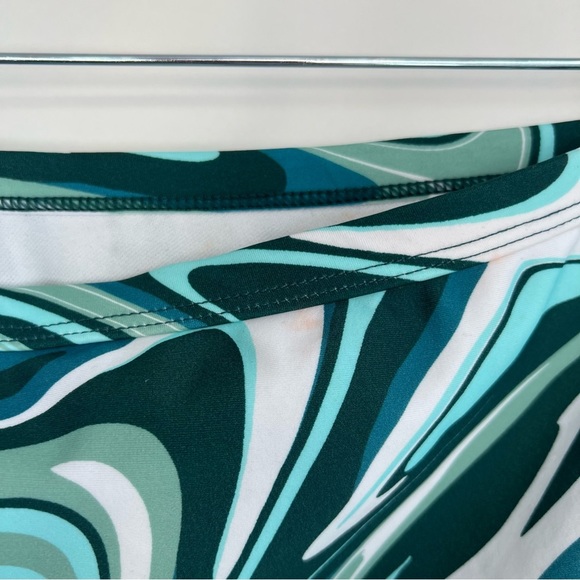 NWT Xhilaration Juniors' High Leg Scoop Bikini
Bottom Blue Swirl Print Large - Picture 17 of 17